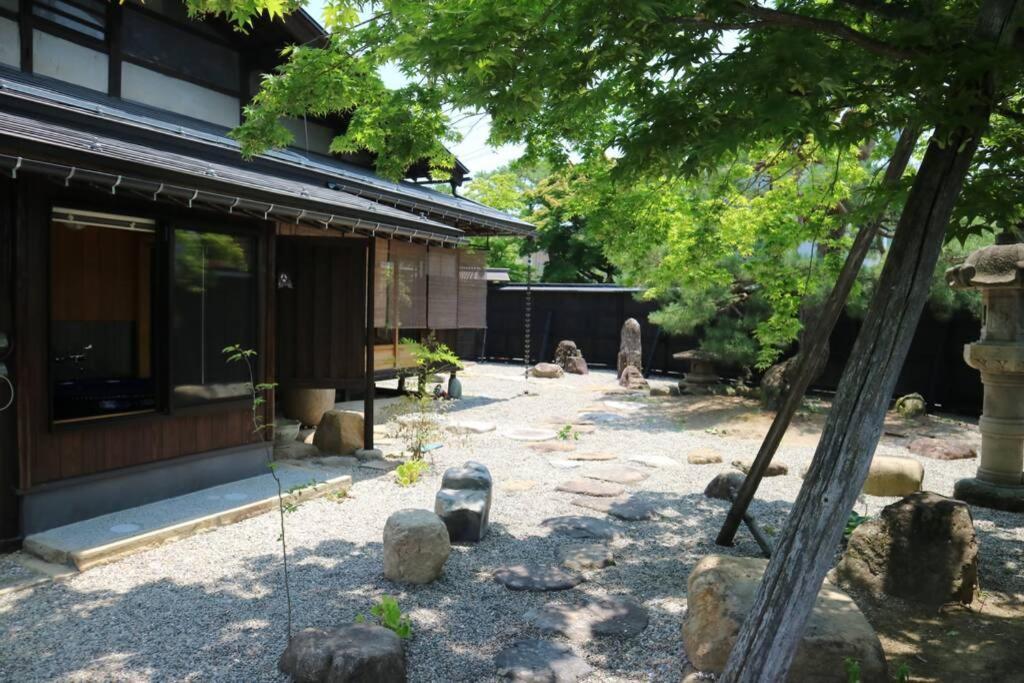 Yoshiki No Sato Dainichi No Yado Villa Hida Exterior foto